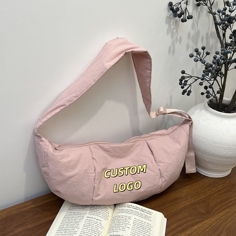 Women Bags Logo - Torebka na ramię z nylonu w