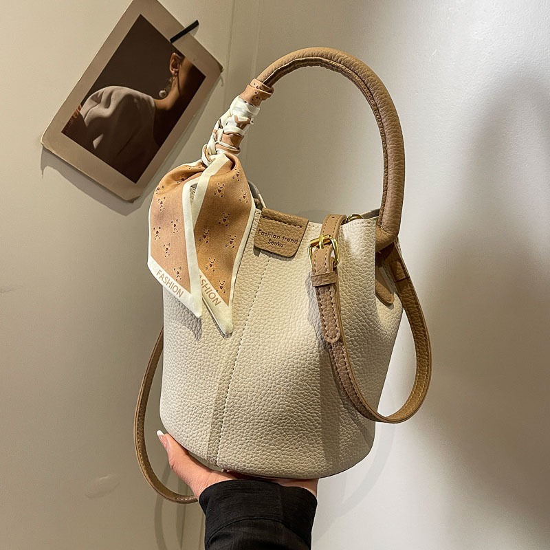 Wewnętrzny zamek błyskawiczny  – Women Hand Bags Sale recenzja i cena