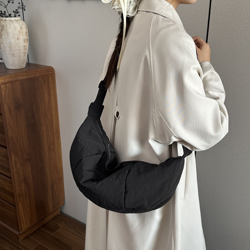 Torebka na ramię z nylonu w ks – Women Bags Logo recenzja i cena